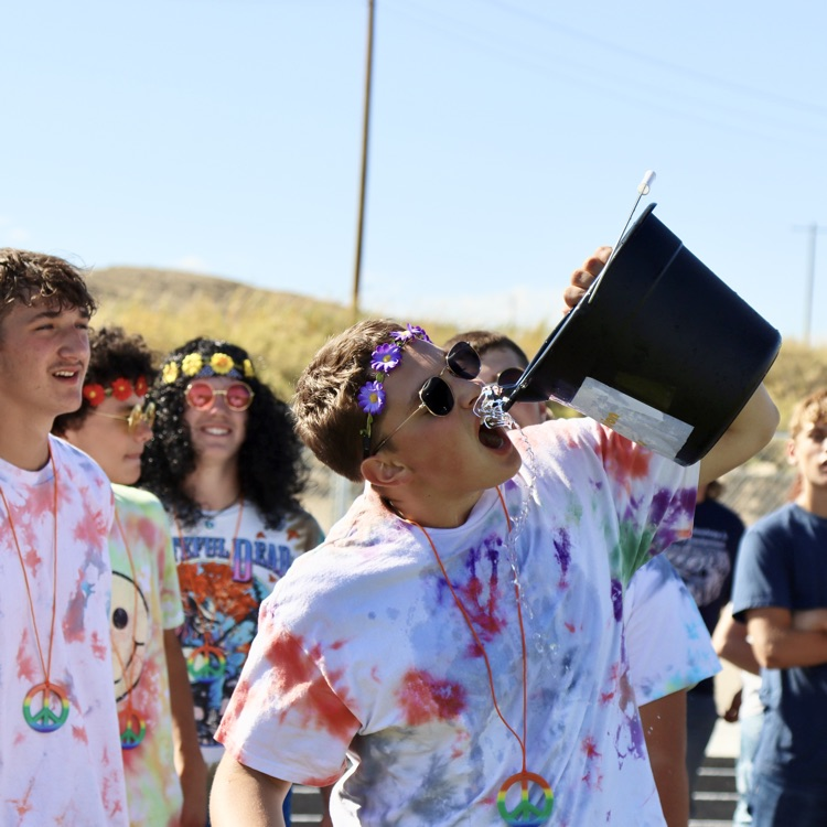 Homecoming field games get hot!