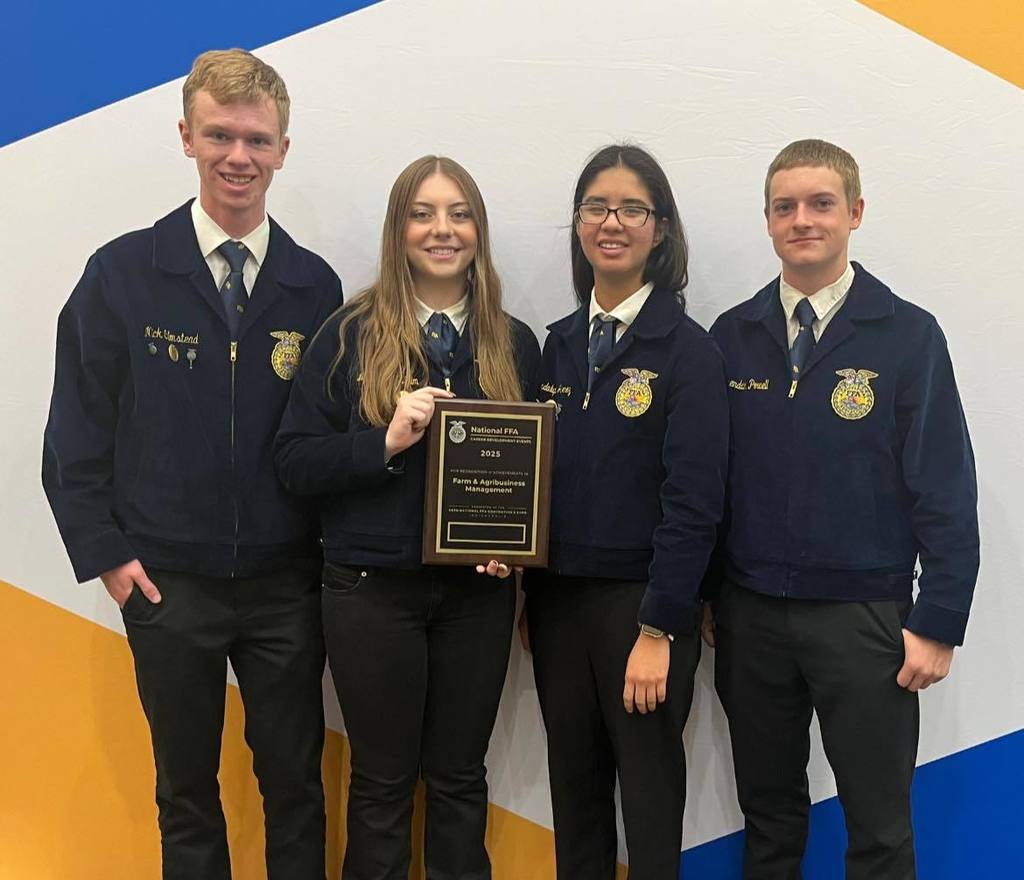 573524775_1309683390957907_2793428996672074457_n