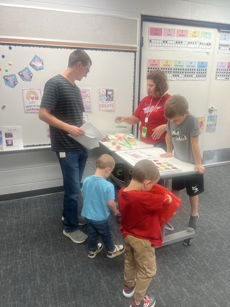 families playing