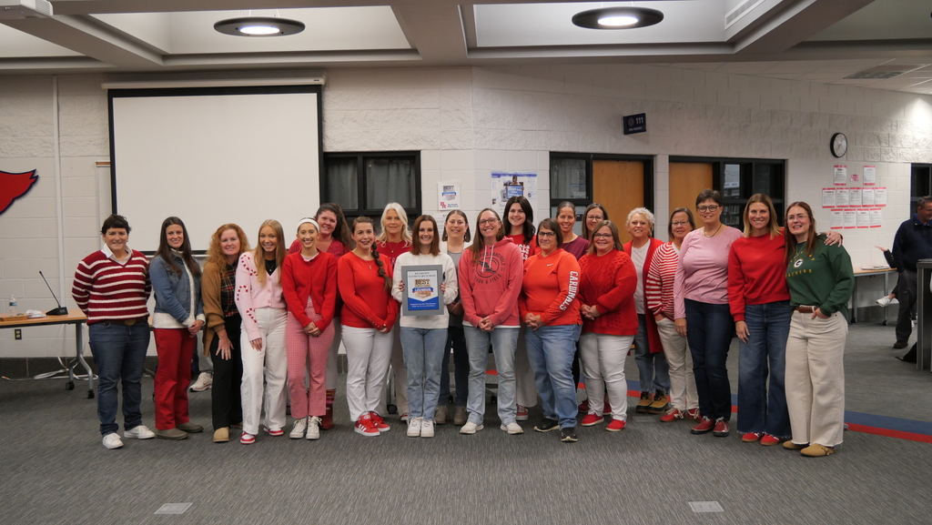 Riverview staff proudly recognized with a "Best Elementary School" award from US News & World Report