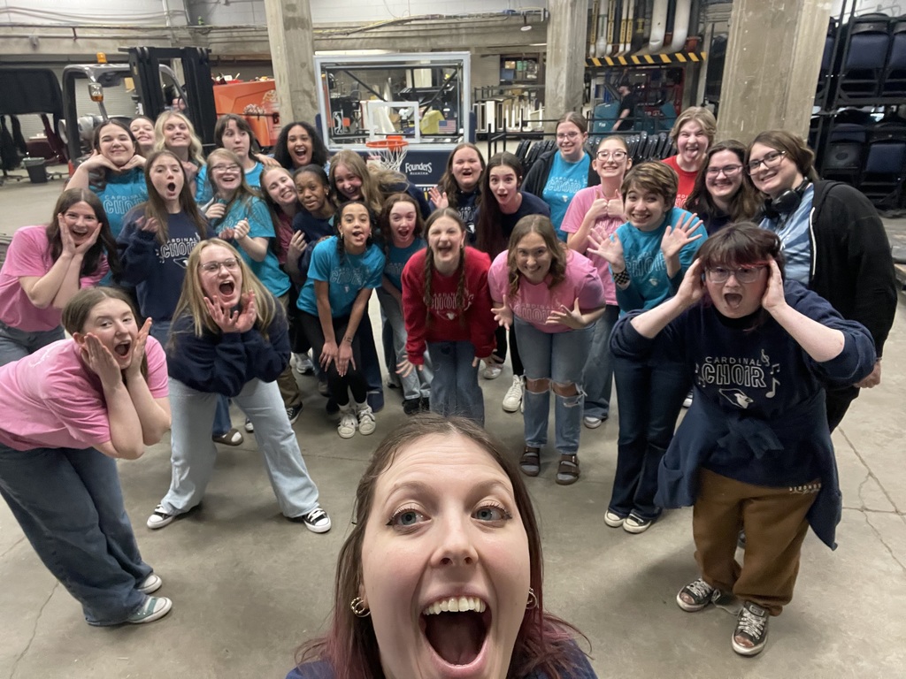 Group selfie of Bella Voce