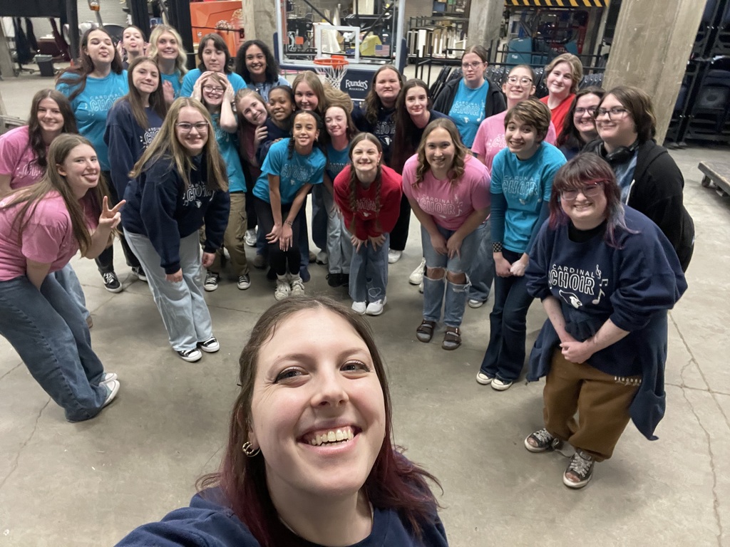 Group selfie of Bella Voce