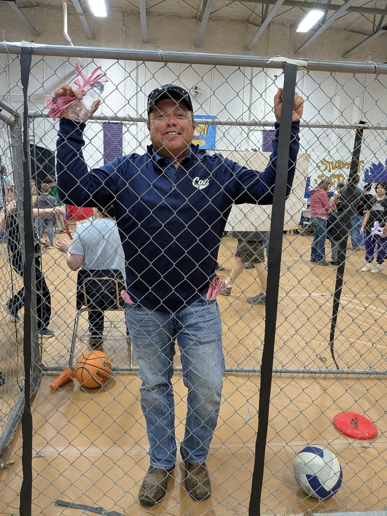 Brad Weaver in Carnival Jail 