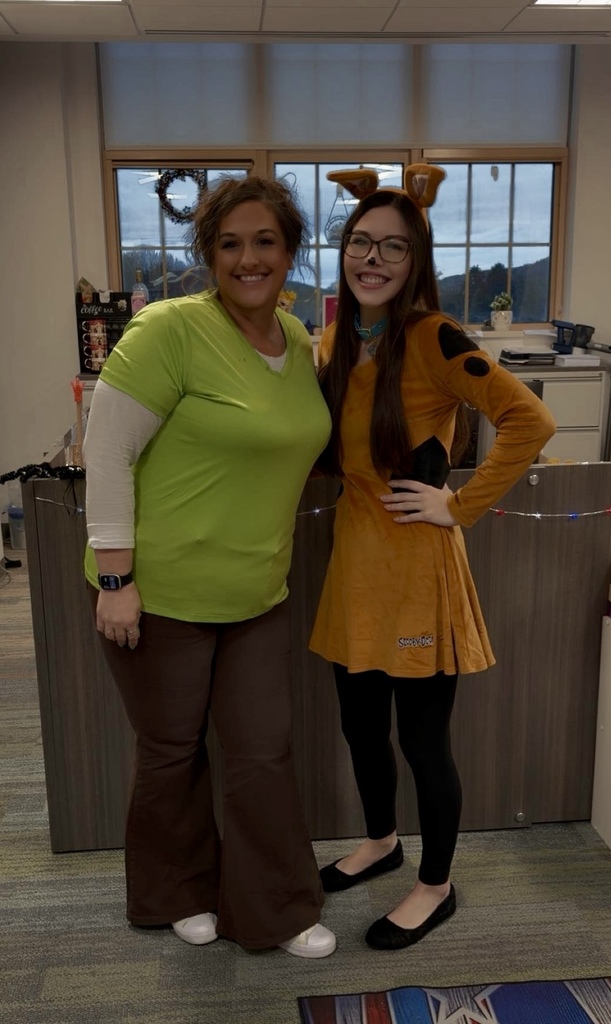 staff members dressed as shaggy and scooby