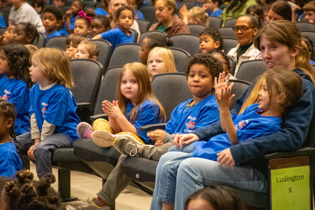 ben franklin students clapping