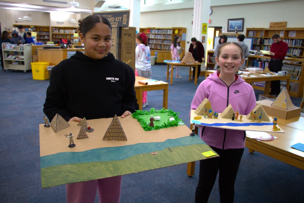 Students at West Middle School ancient Egypt museum event