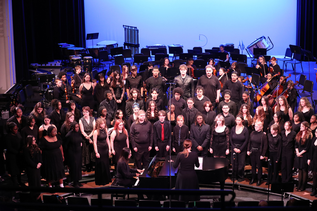 bhs chorus students perform during kaleidoscope concert