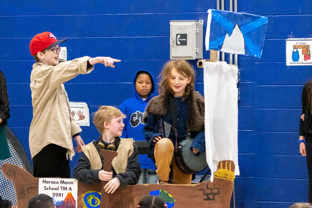 horace mann fifth grade students perform odyssey of the mind skit