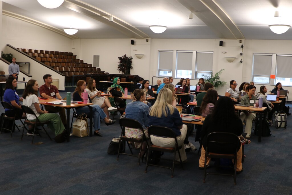 Tonia Talks to New Teacher
