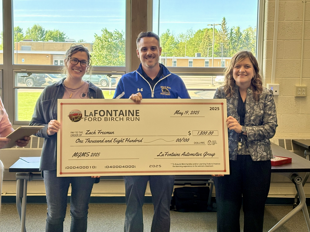 Zach Freeman was named the 2025 MGMS Teacher of the Year.