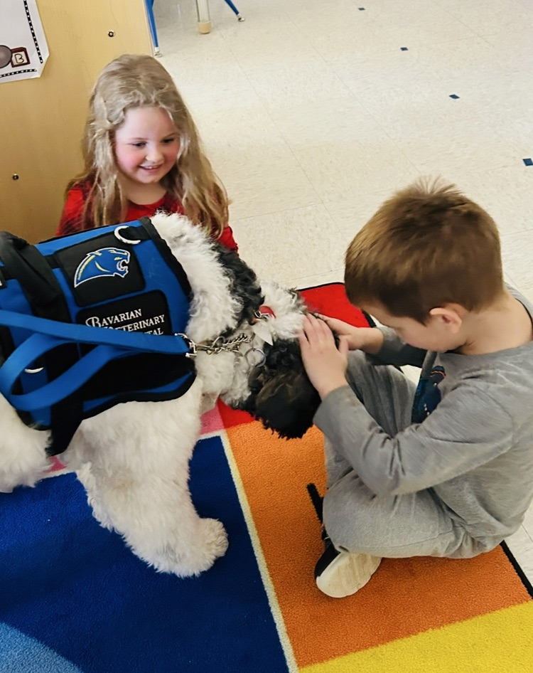 nova meets the students.