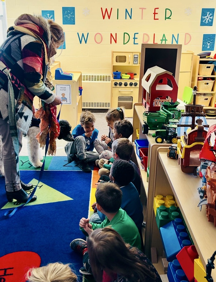 Nova meets the students.