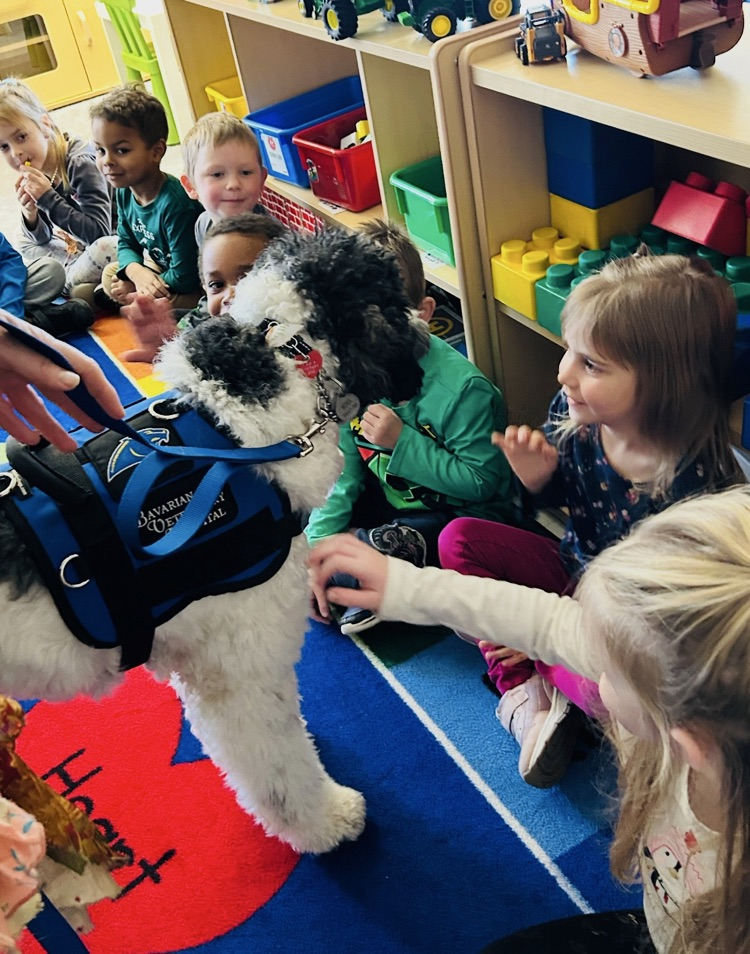 nova meets the students.