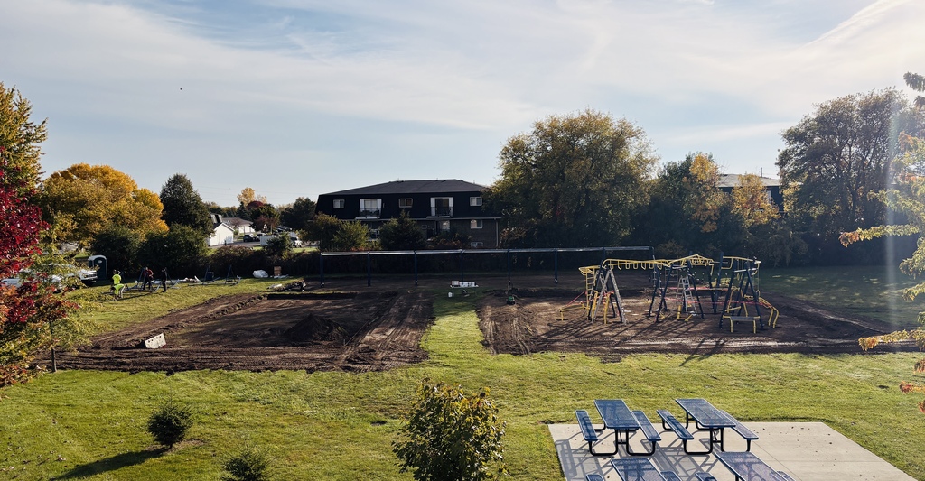 The new MGMS playground continues to take shape.