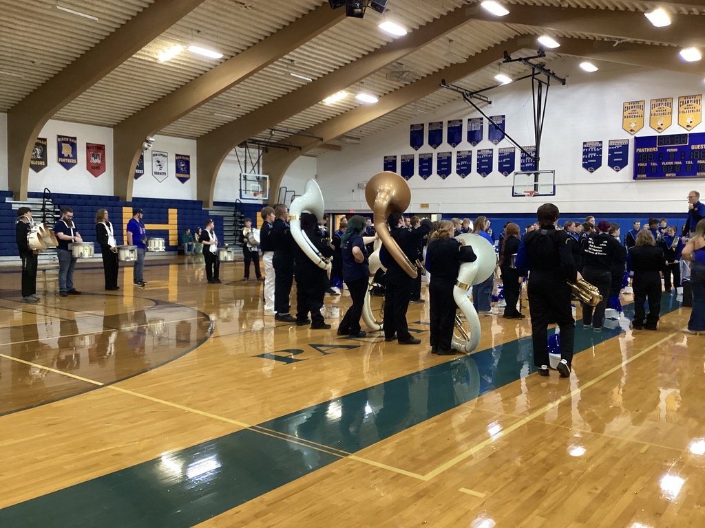 Alumni Practicing