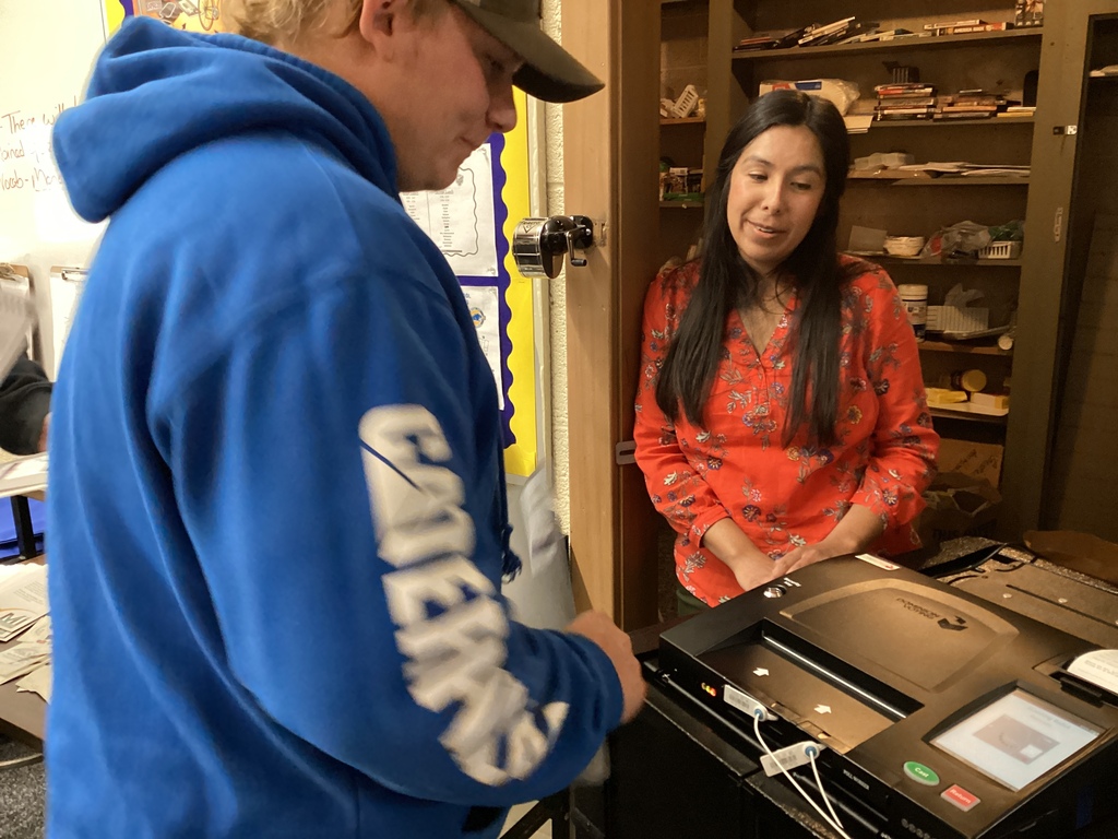 Vanessa Guerra casting Ballot