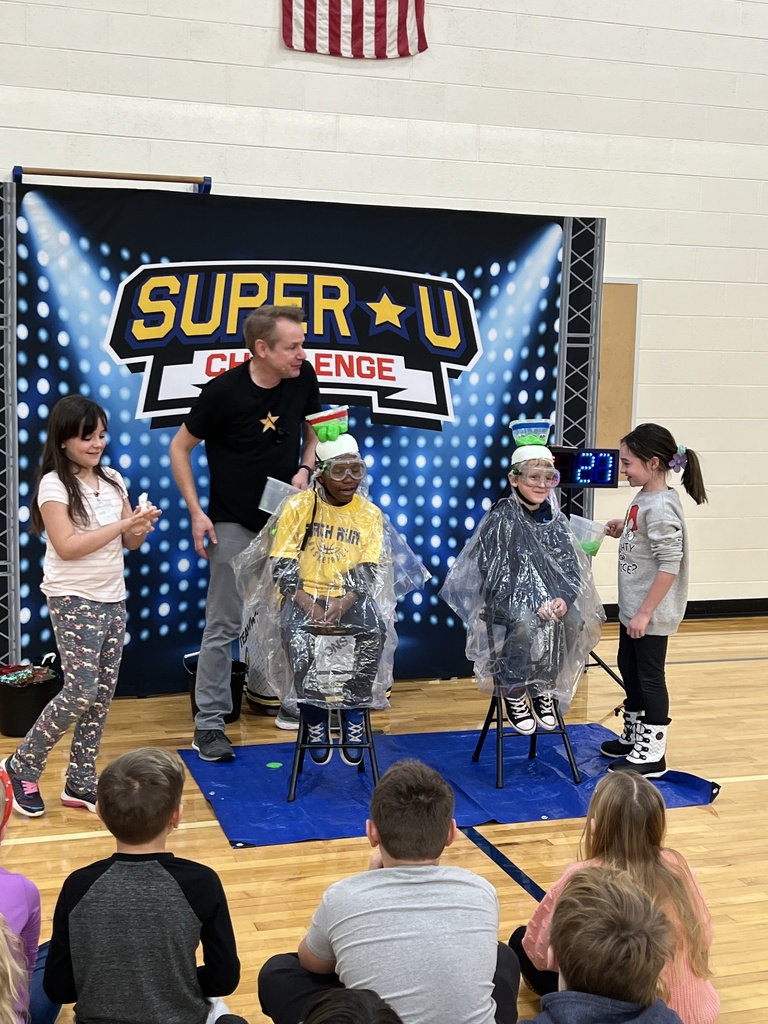 Four third graders participate in the Super U Challenge.