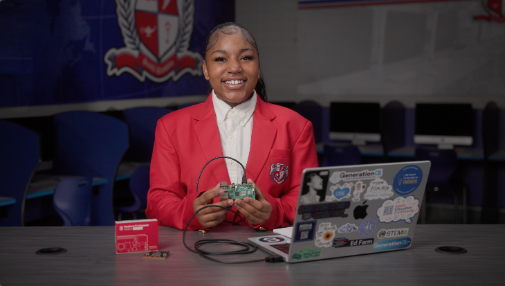 South Hampton eighth grader Arielle Judkins explains the team's project.