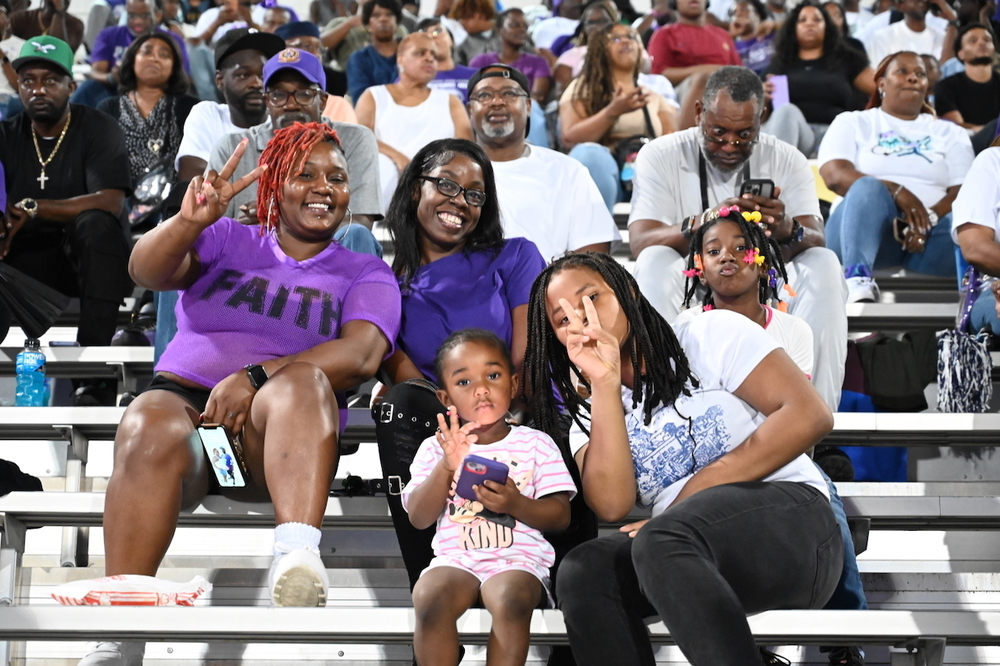 Parker fans cheer on the Thundering Herd against Mountain Brook on August 29, 2025