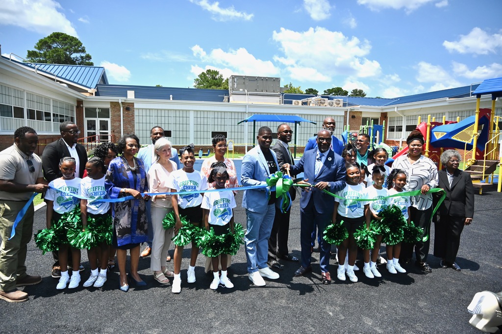 Cutting the ribbon!