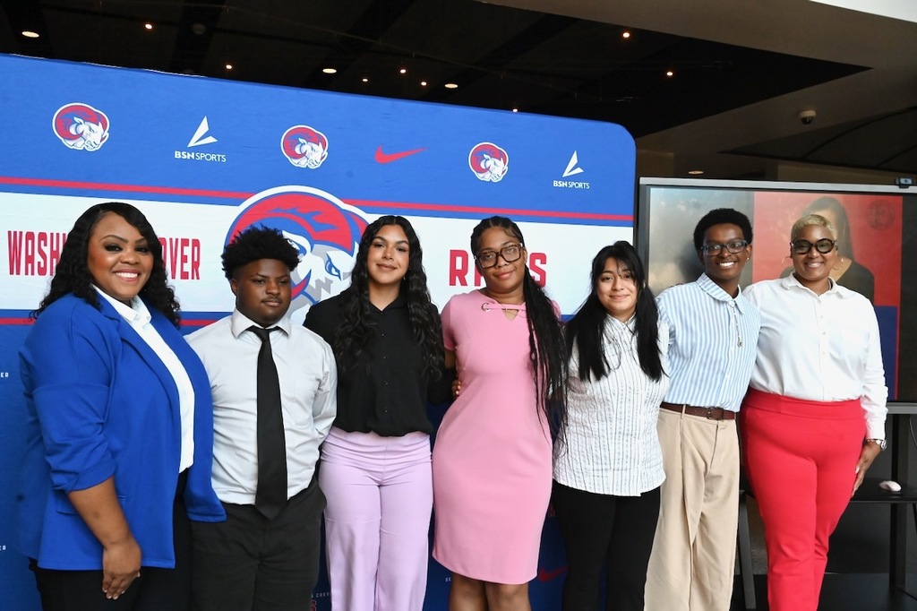 Senior Class Officers and Advisors