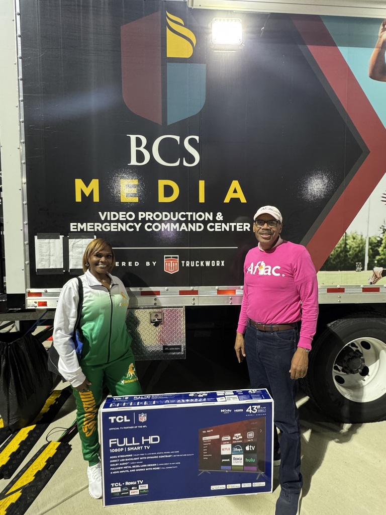 Lawanda Echols won a new smart TV from James Brown Aflac!