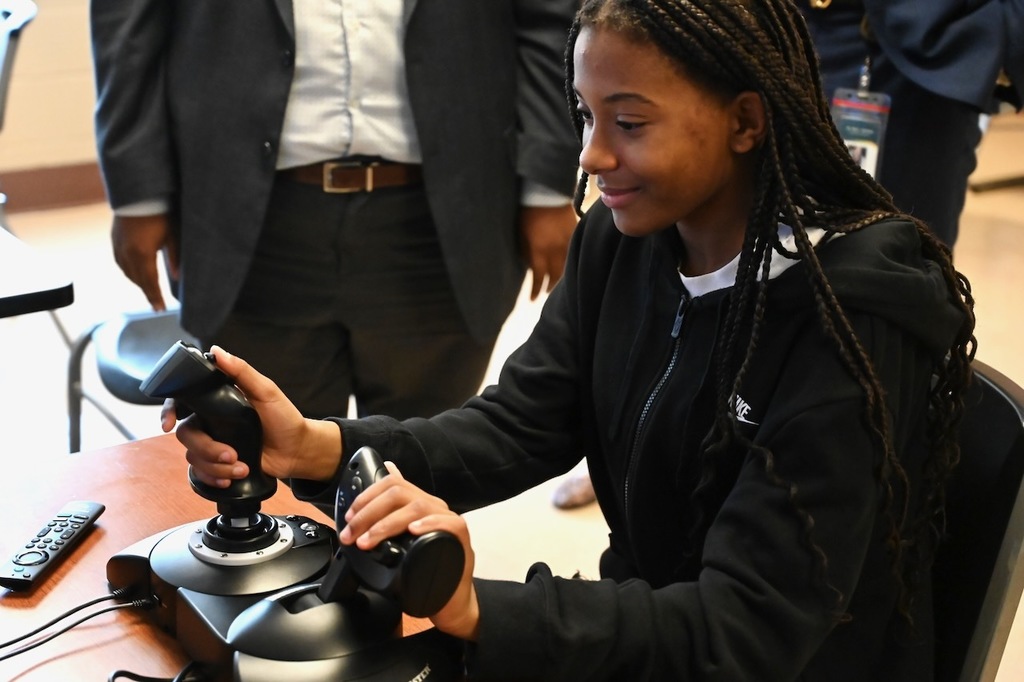 An Inglenook scholar takes off!