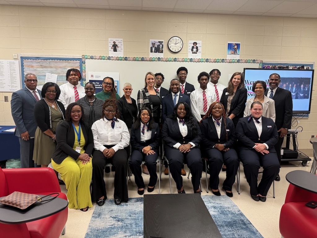 JAG CEO Janelle Duray (standing seventh from left) visited Wenonah today 