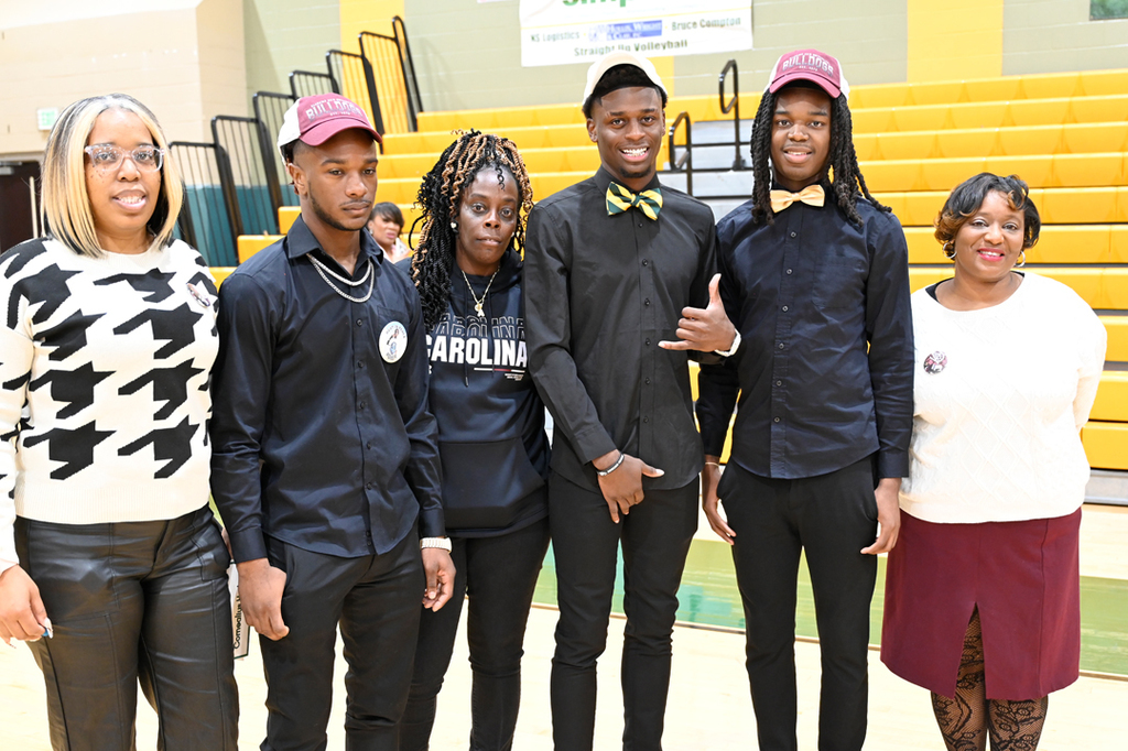 Woodlawn Signing Day