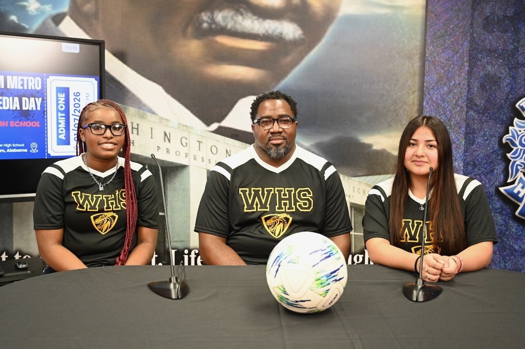 Wenonah Lady Dragons at Birmingham Metro Soccer Media Days