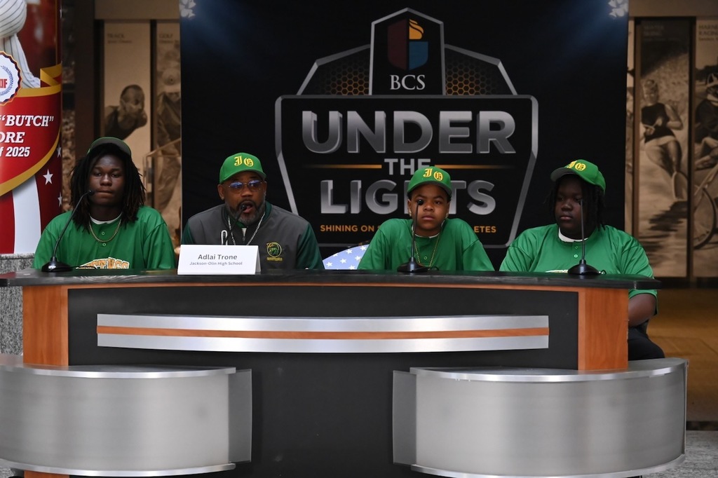 Jackson-Olin Mustangs