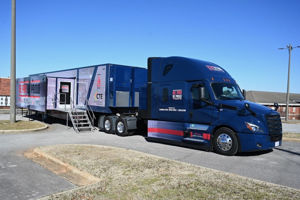 Be Pro, Be Proud Alabama at Wenonah High School