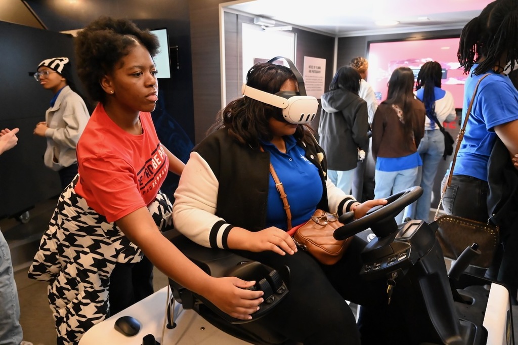 Ramsay Academy of Engineering on the Be Pro, Be Proud Alabama mobile workshop