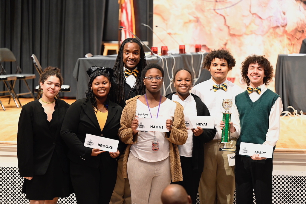 Woodlawn Academic Bowl Team