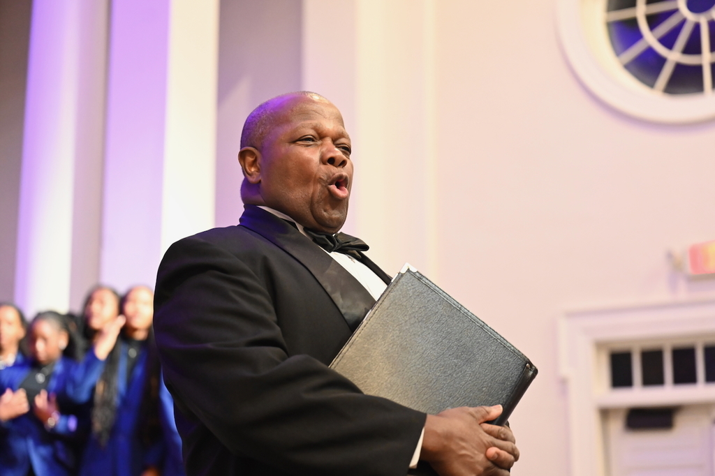 American Spirtual Ensemble's Dr. Everett McCorvey introduces the Ramsay High School Choir.