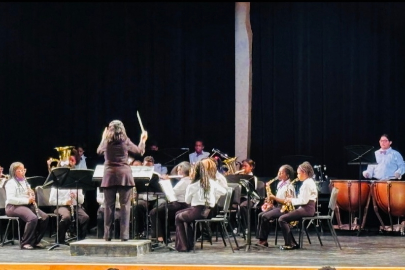 Oxmoor Valley Elementary School Band Director Takisha Shipman and Art Teacher Isabella Ziglar have secured a $10,000 grant for the school from the Arts Alliance Education Initiative.