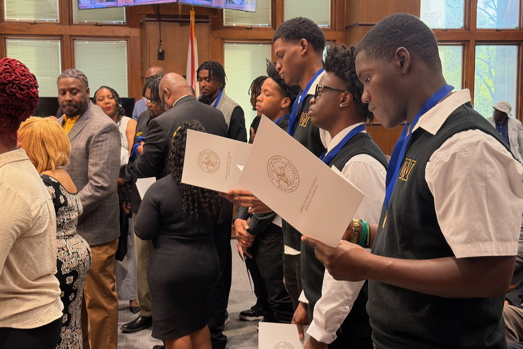 Wenonah Dragons recognized at the Birmingham City Council meeting on April 14