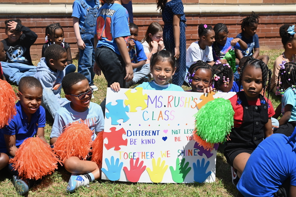 Huffman Academy Autism Awareness Parade