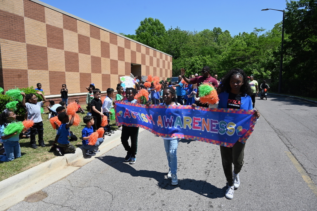 Huffman Academy Autism Awareness Parade