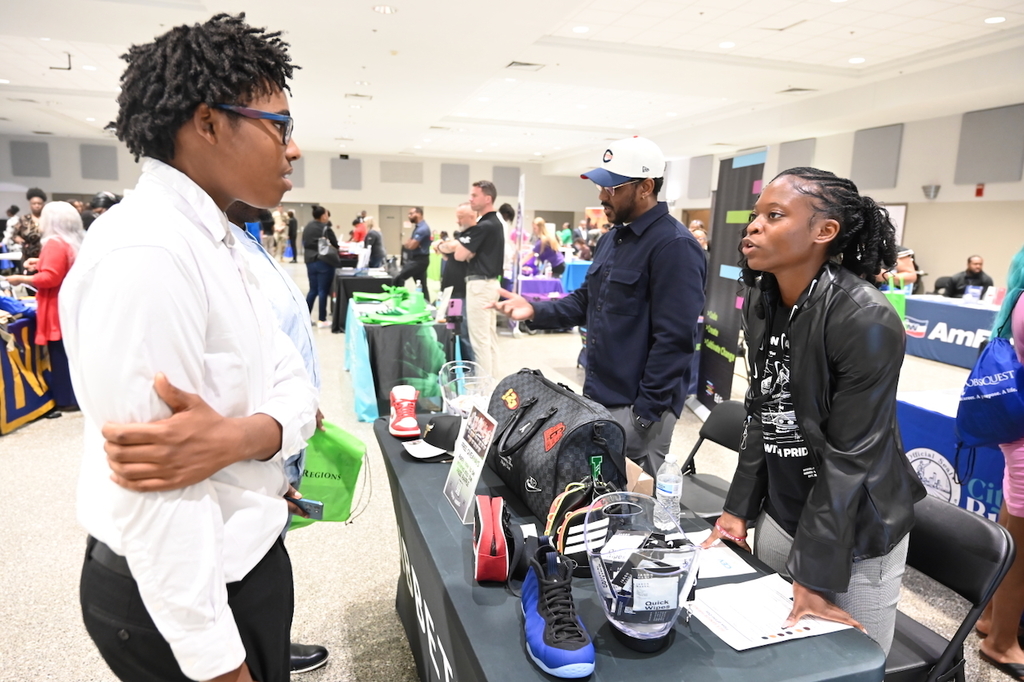 High school seniors met with prospective employers today at Boutwell Auditorium during our annual Senior Hiring Fair! #SuccessStartsHere 🧑🏽‍🎓👷🏾👮🏿‍♀️👩🏽‍🏫🧑🏼‍🏭👨🏻‍🔧👩🏽‍🚒
