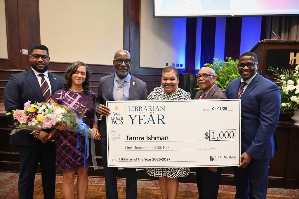 Librarian of the Year Tamra Ishman