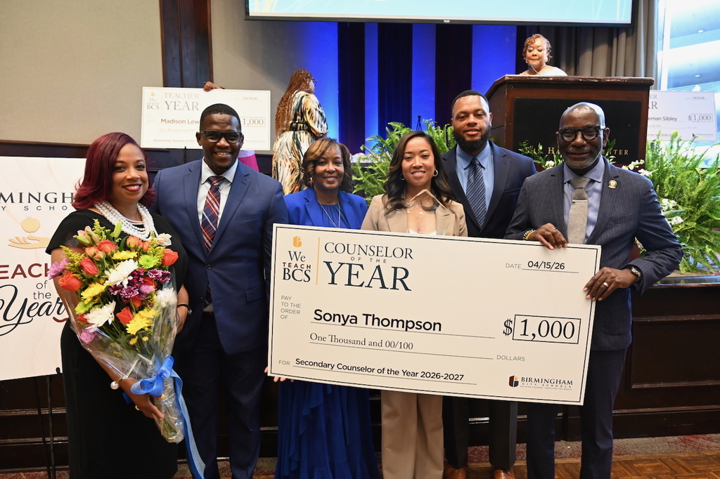 Secondary Counselor of the Year Sonya Thompson