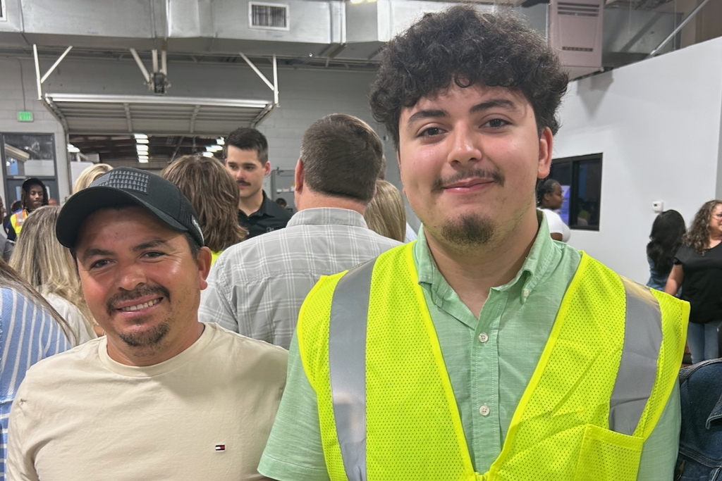 Parker's Brayan Lemus (right)