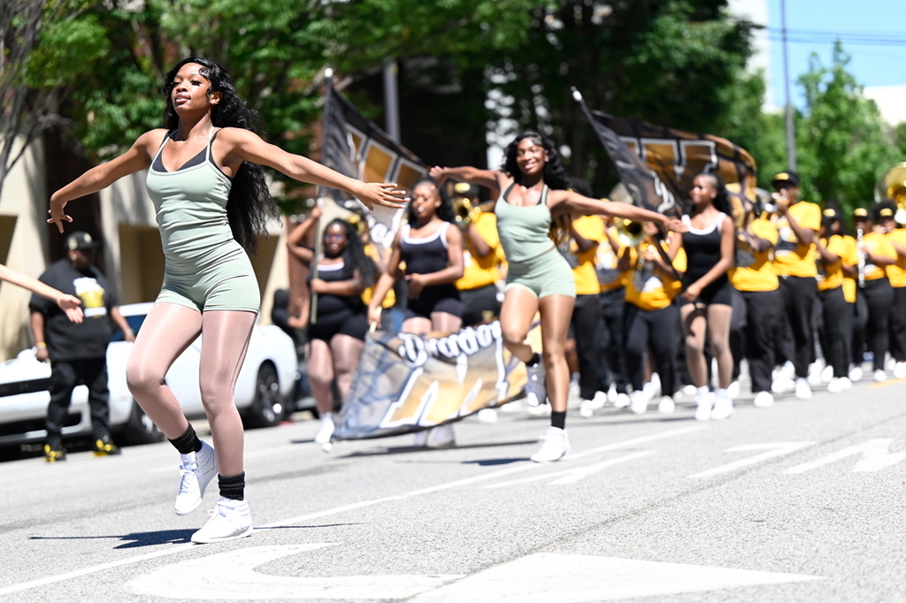 Wenonah Dragons State Championship Parade