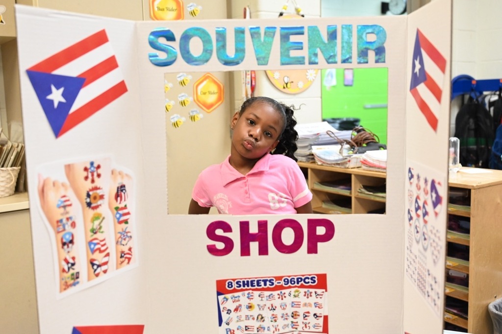 Hayes K-8 International Fair