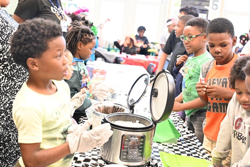 Hayes K-8 International Fair