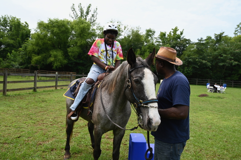 Camp Wellness Field Trip to High 5 Birmingham Horse Farm