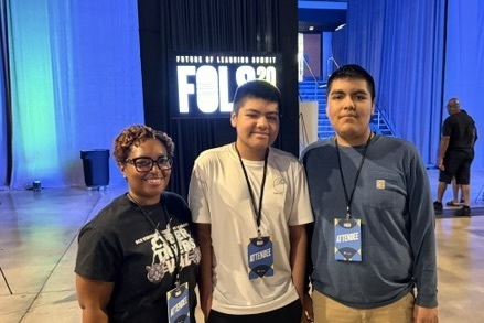During EdFarm’s Future of Learning Summit last week, scholars and educators from the Virtual Academy of Learning earned special recognition! Brothers Chris Calmo Hernandez and Anibal Calmo Hernandez were the Birmingham Regional Winners of Confident Coders Meanwhile, Kristen Fluker and Brittney Gibson also completed the Teacher Fellows program, with Ms. Fluker earning the Superlative Award. #SuccessStartsHere 👨🏾💻