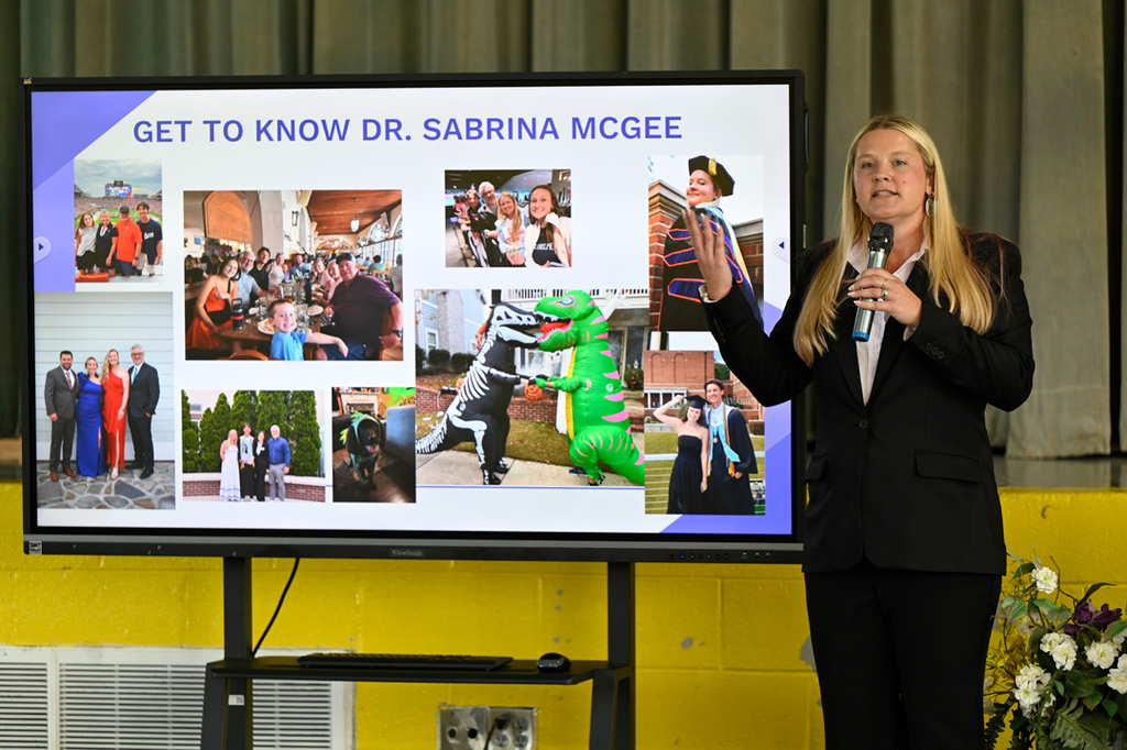 Avondale Principal Dr. Sabrina McGee