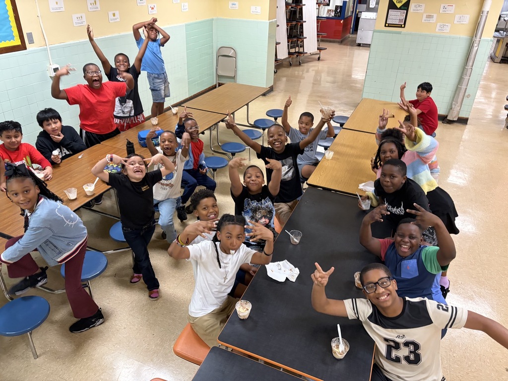 students sitting at lunch table
